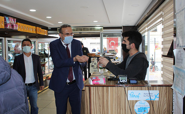 Kovid-19 denetimleri sürüyor