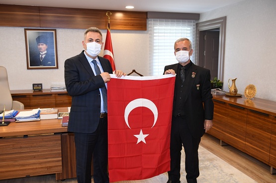 Şehit yakınlarından Vali Elban’a ziyaret