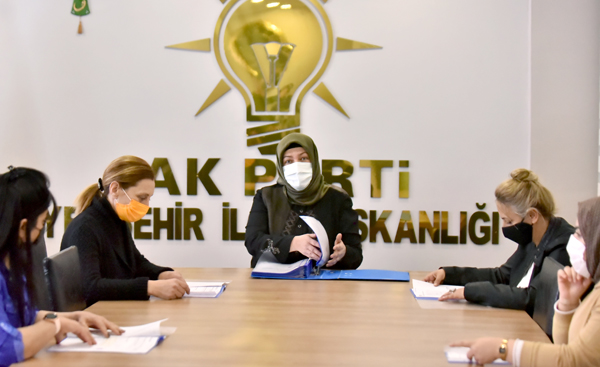KOVİD-19 HASTALARI YAŞADIKLARINI ANLATIYOR