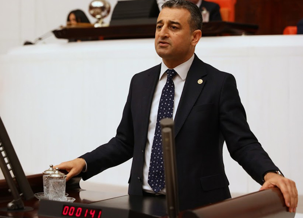 Bulut: Millet taş mı yiyecek?