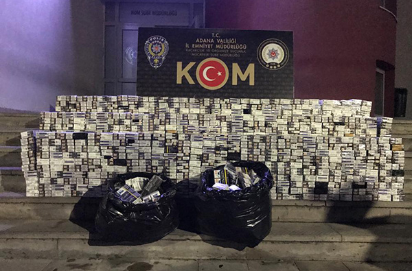 Kaçak sigaralarla ele geçirilen 2 zanlı tutuklandı