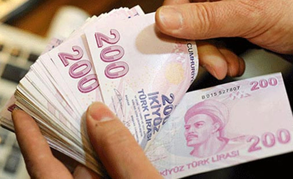 Dolandırıcıların gözü emeklilerin bayram ikramiyesinde