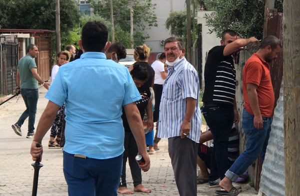 Komşular arasındaki kavgaya polis müdahale etti