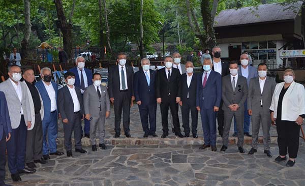 Virüsle mücadelede en başarılı ikinci iliz