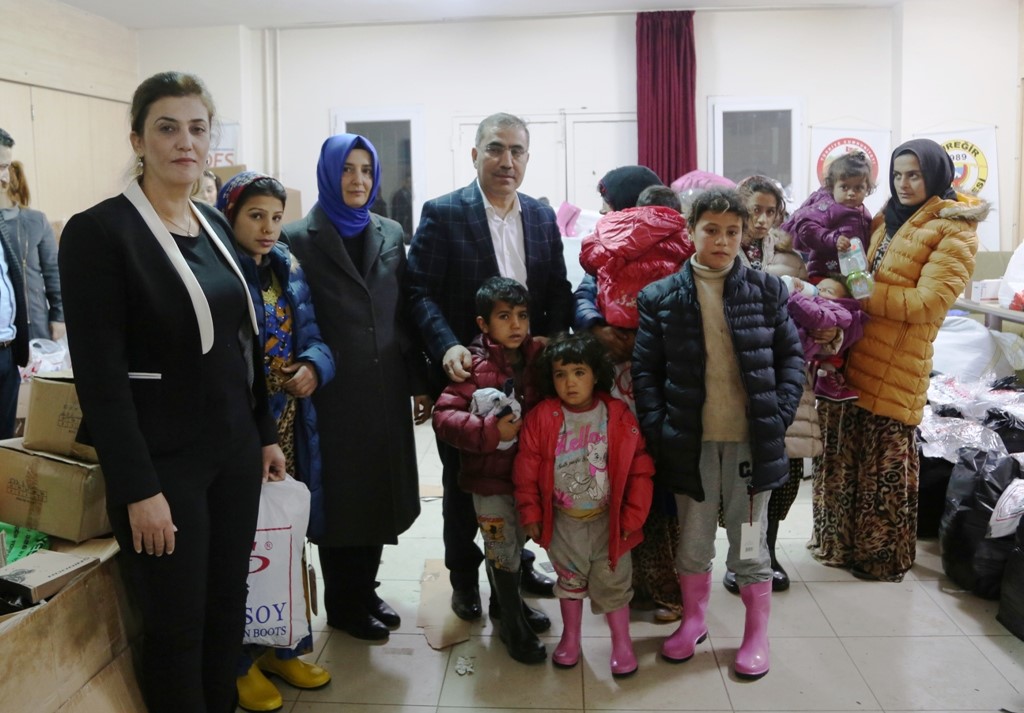 Başkan Çelikcan, Suriyeli ailelere sahip çıktı