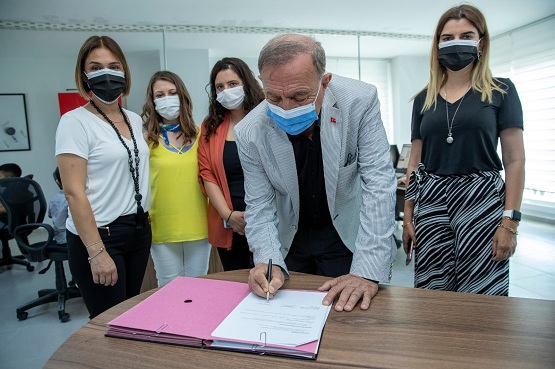 ‘ATÖLYE SEYHAN GİRİŞİMCİLİK MERKEZİ’ HİZMETE GİRDİ