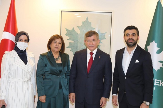 Gelecek Partisi Kadın Kolları Akdoğan’a emanet