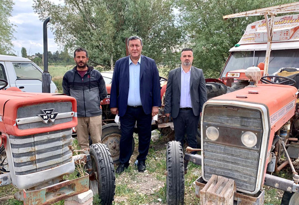 Yediemin depoları icralık araçlarla dolu