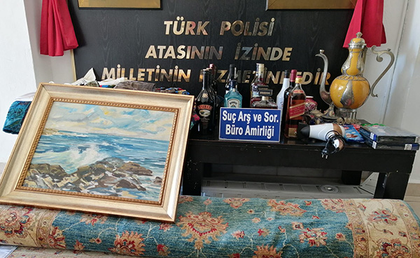 Villalardan antika eşya çalan zanlı tutuklandı