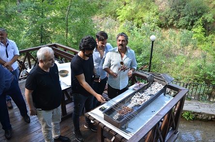 Kozan’a gel ciğerimi ye!