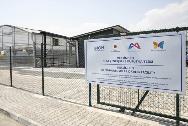 Enerjisini güneşten alan gıda kurutma tesisi faaliyete geçti