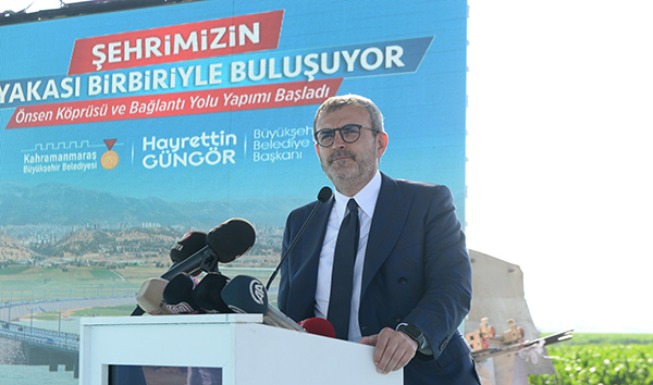 Ünal, Bunların yaptıklarına siyaset demiyoruz