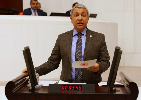 Mera alanları inşaata kurban edildi