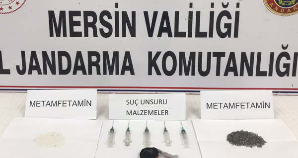 Uyuşturucu operasyonlarında 8 kişiden 4'ü tutuklandı