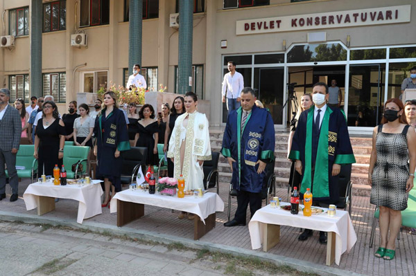 Ç.Ü Devlet Konservatuvarı mezunlarını uğurladı