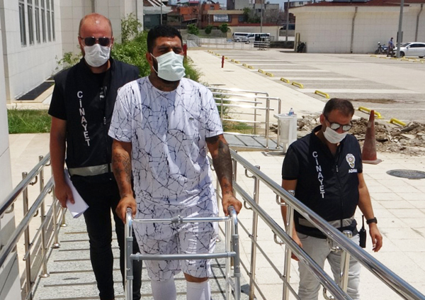 KAVGADA KATİL OLDULAR!