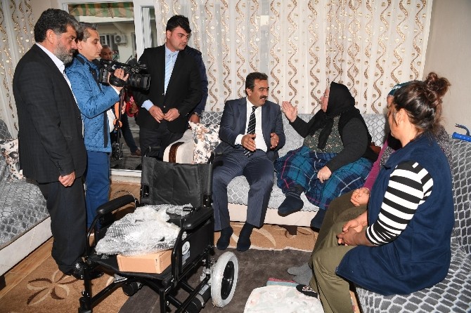 Çukurova Belediyesi’nden engellilere araç desteği