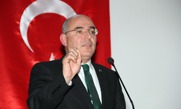 MHP’li Karakaya, polise, jandarmaya tercüman oldu