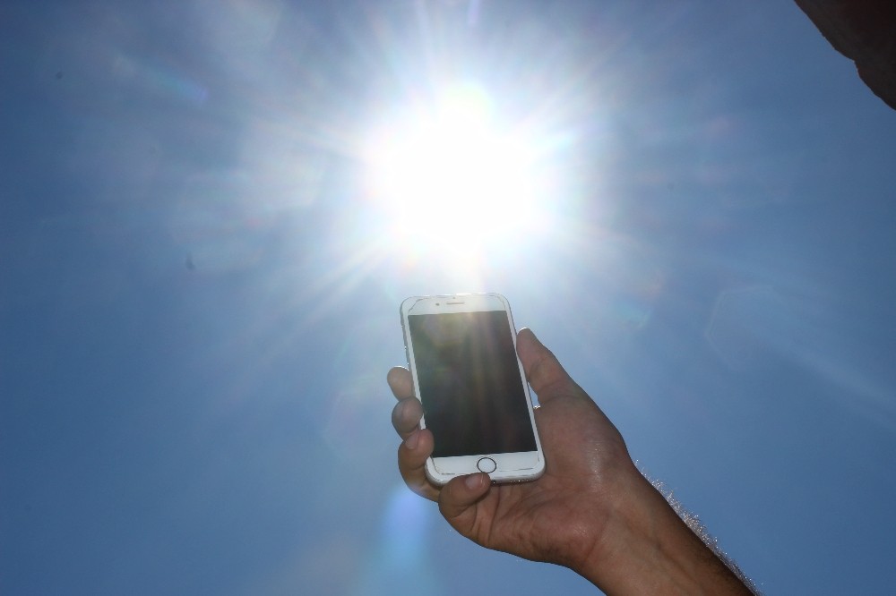 Cep telefonunuzu da ‘Güneş’ çarpabilir