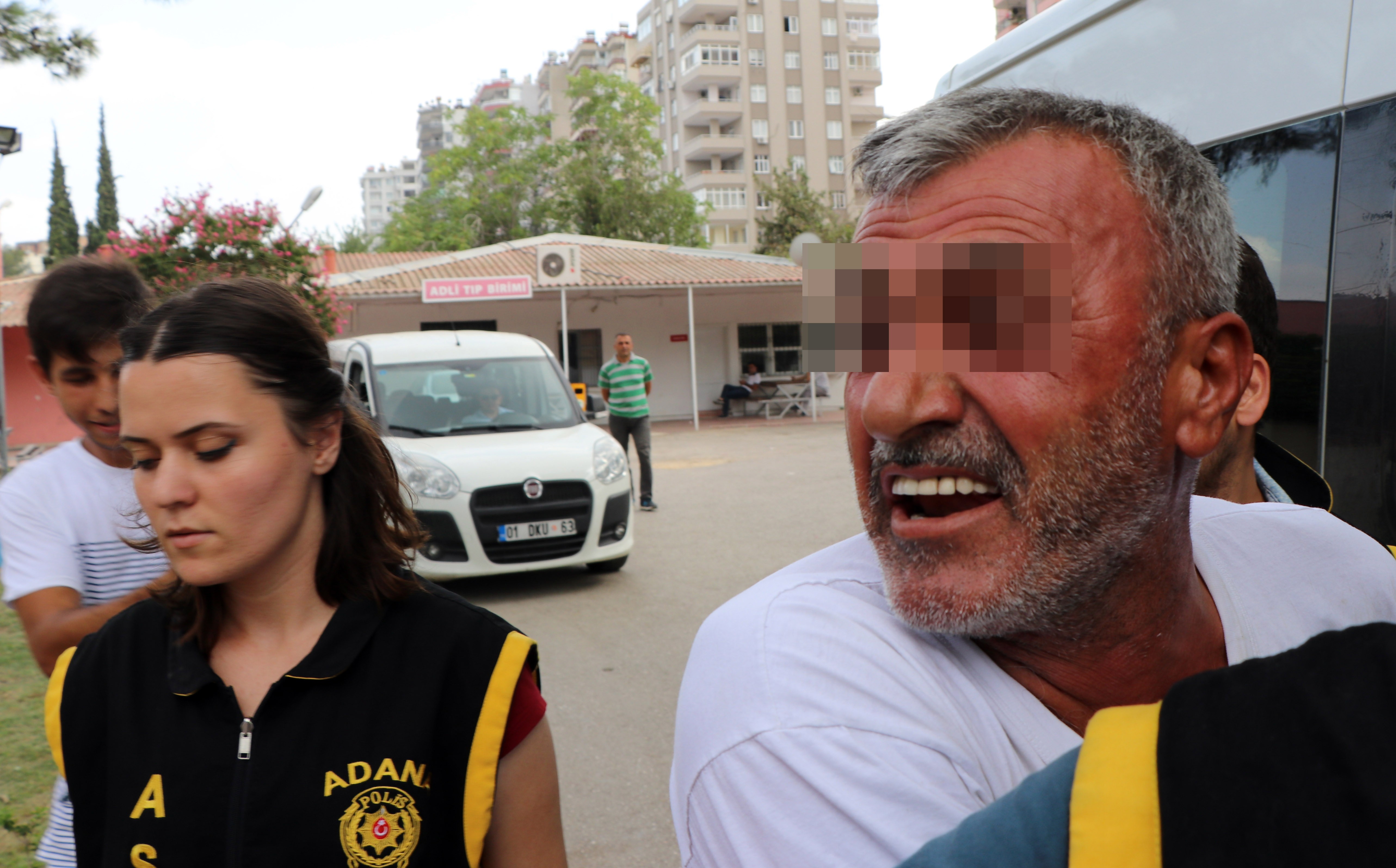 Cinsel istismar zanlısından gazetecilere tepki
