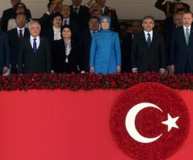 Şeref locasında bir ilk