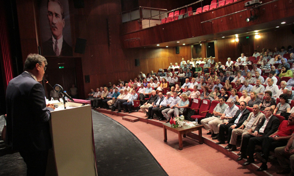 Ayhan Barut, “Türkiye’nin CHP iktidarına ihtiyacı var”