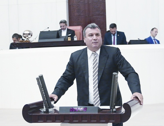 VARLI'DAN BAHÇELİ'YE ÖVGÜ
