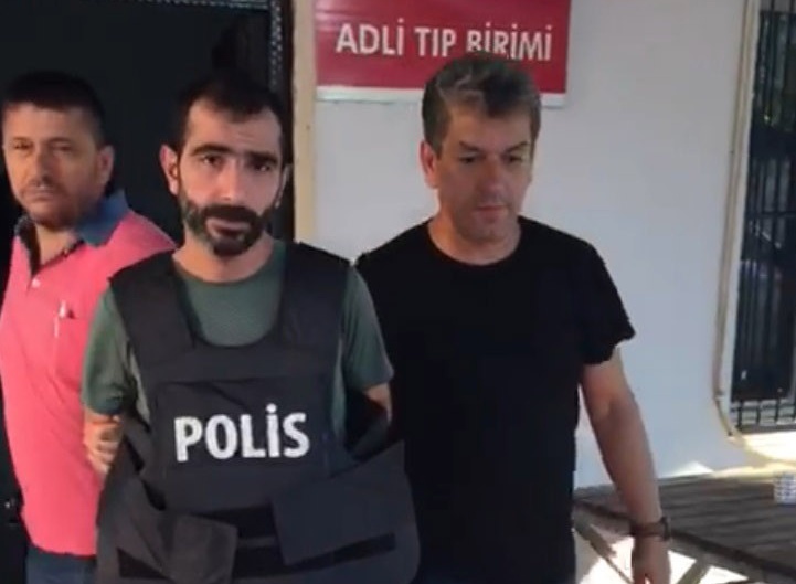 İki kişiyi öldüren zanlı suç makinesi çıktı