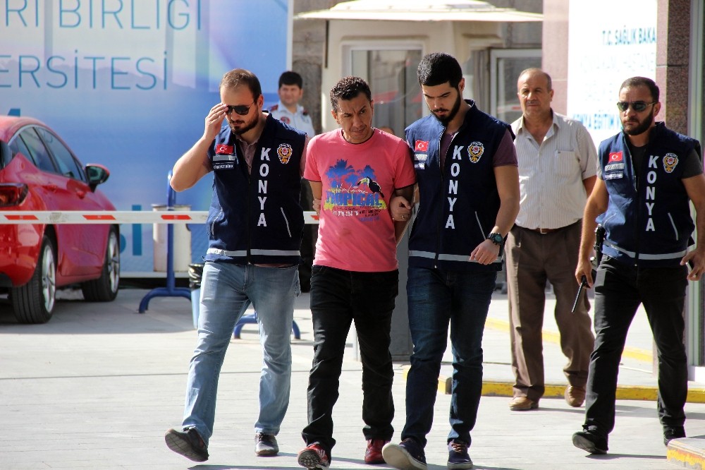 Eşini ve misafirini öldüren zanlı Adana'da yakalandı