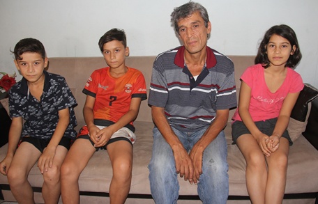 Tek isteği çocuklarını okutmak