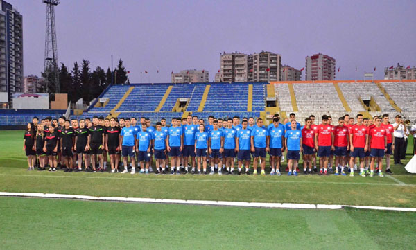 Adanalı Futbol Hakemleri Yeni Sezonu Törenle Açtı