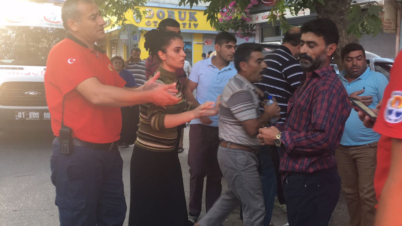 8 kişinin yaralandığı kaza sonrası kavga çıktı