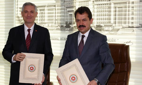 ‘'Adalet Köprüsü olmaya var mısın?''