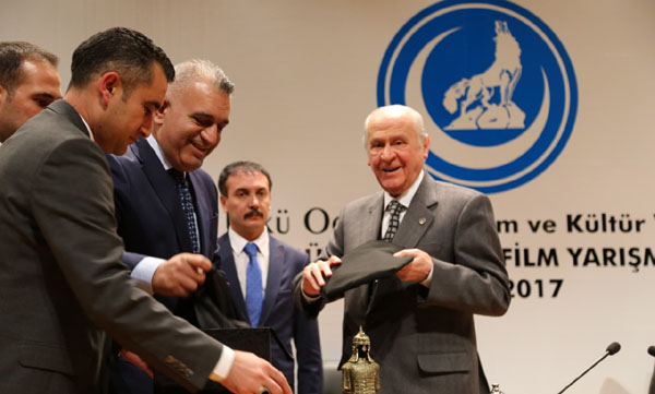 MHP Adana’dan Bahçeli’yi duygulandıran ziyaret
