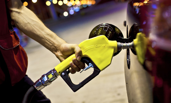 Motorine 12 kuruş zam bekleniyor