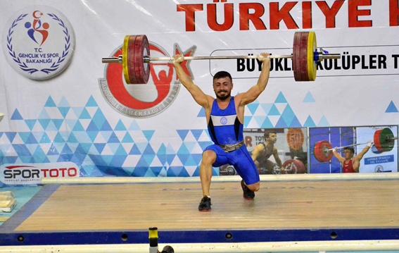 Adana'da halter heyecanı