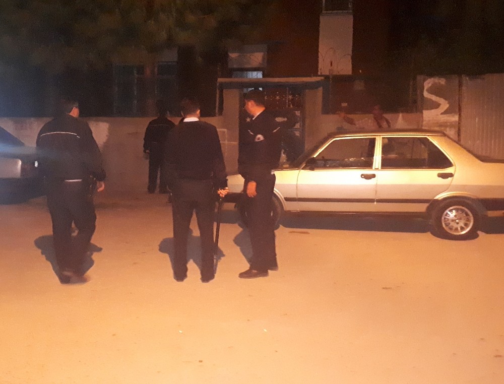 İki aile arasında silahlı kavga: 3 yaralı