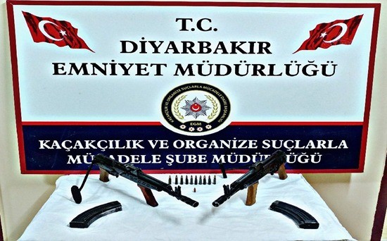 Diyarbakır merkezli 3 ilde silah kaçakçılığı operasyonu: 7 gözaltı
