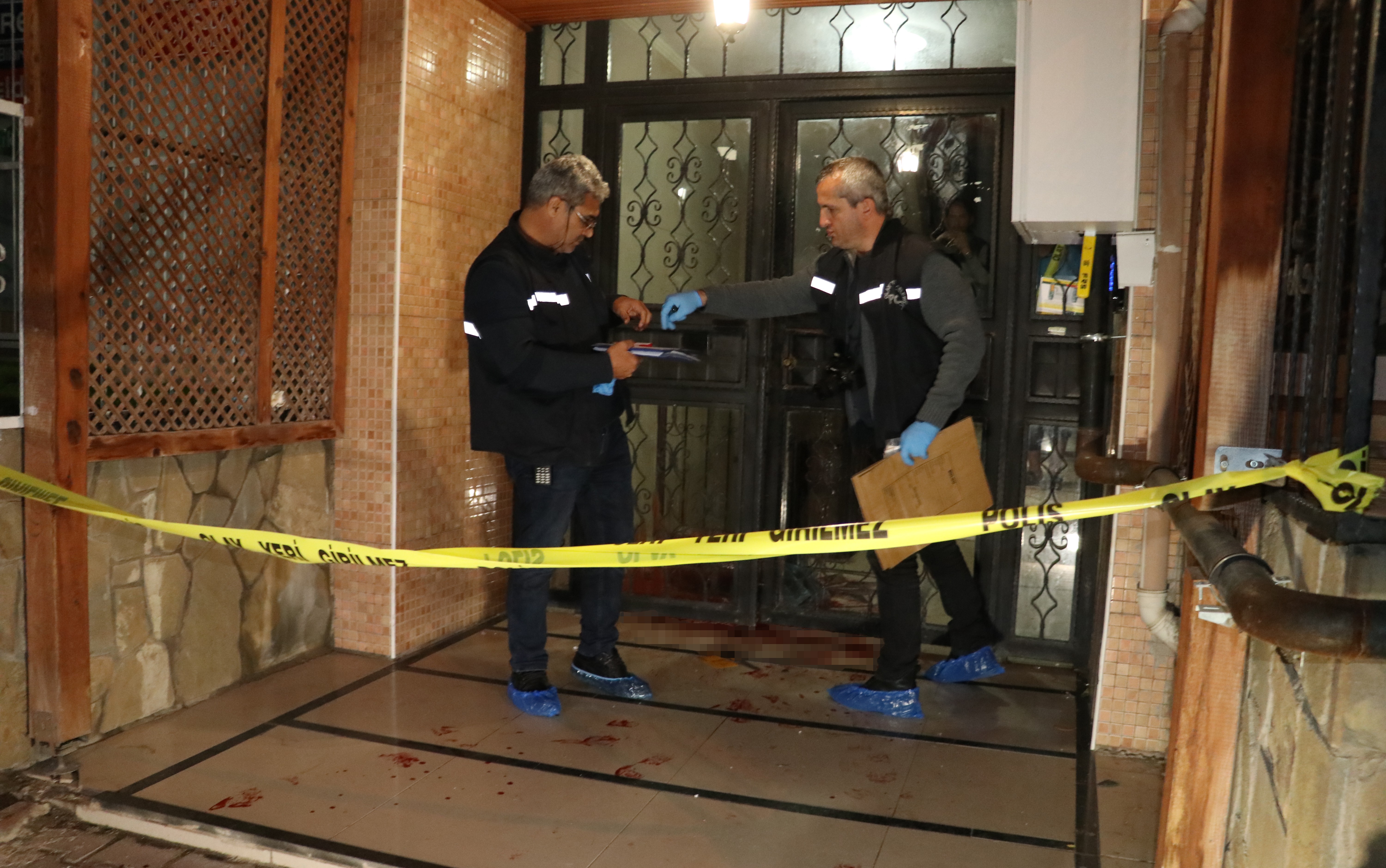 Boşanma aşamasındaki karısı tarafından öldürüldü