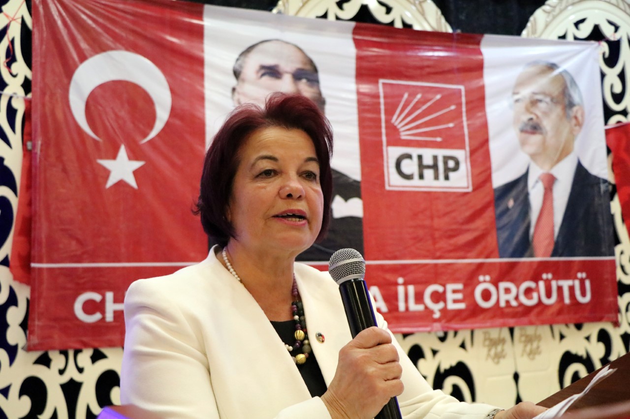 CHP Çukurova’nın yeni başkanı Zihneti Emre