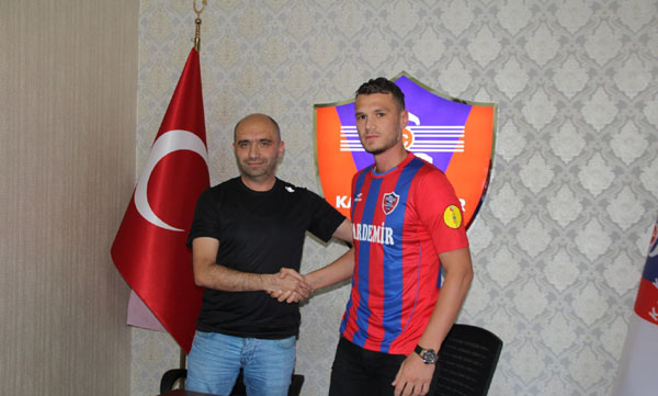 Şimşek PTT Ligi’nde futbolcuları süper lig de