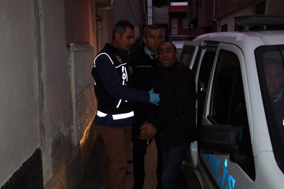 Torbacılara şafak vakti baskın: 8 gözaltı