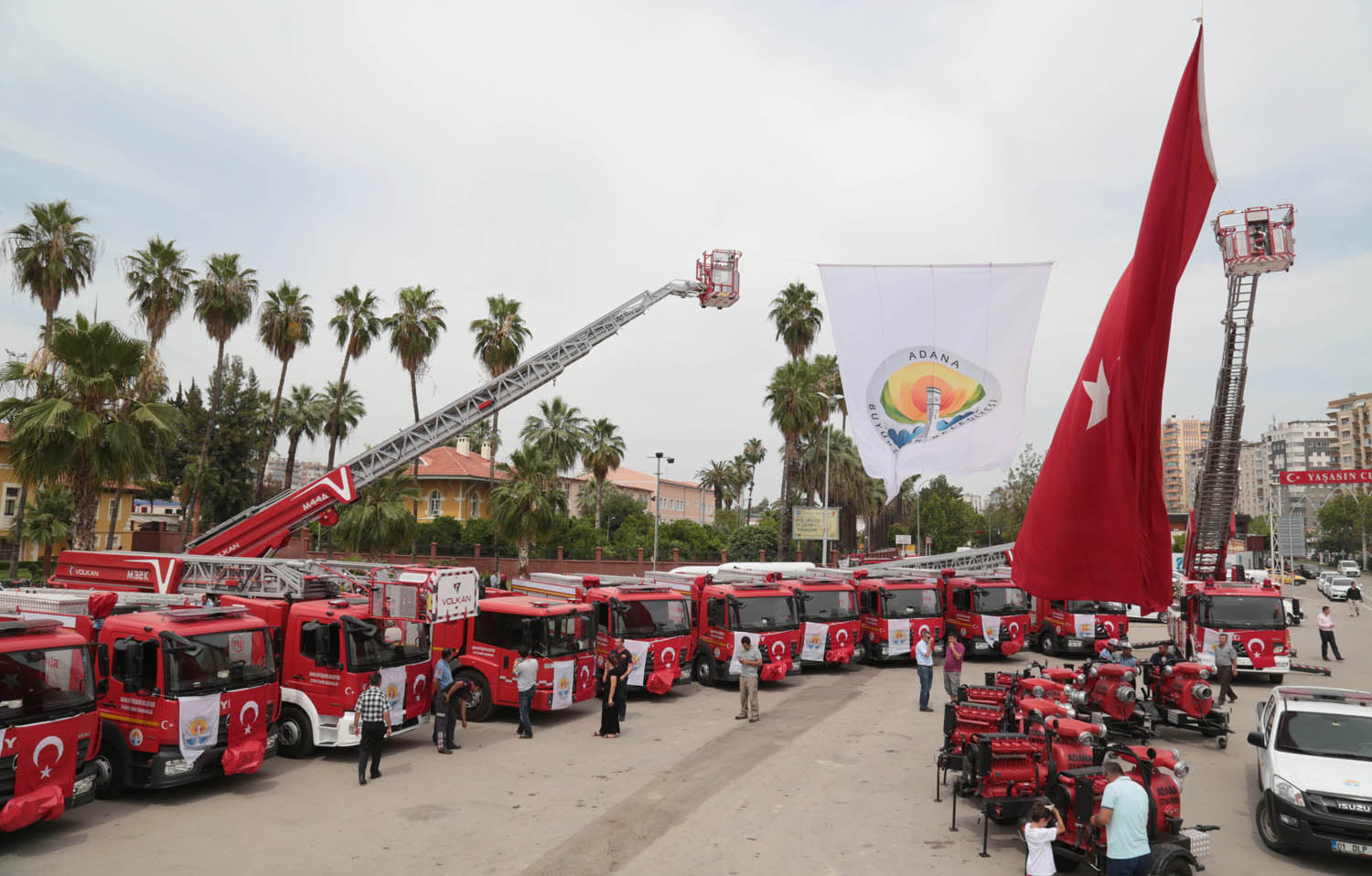 2 yılda, 340 yeni hizmet aracı alındı