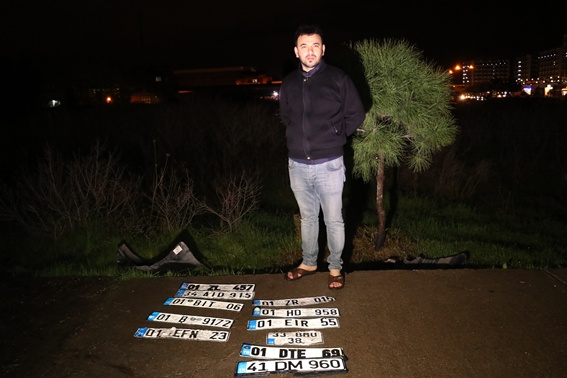 Yağmurda plaka avı!