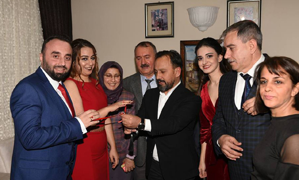 Baş ve Yapıcı ailelerinin mutlu günü