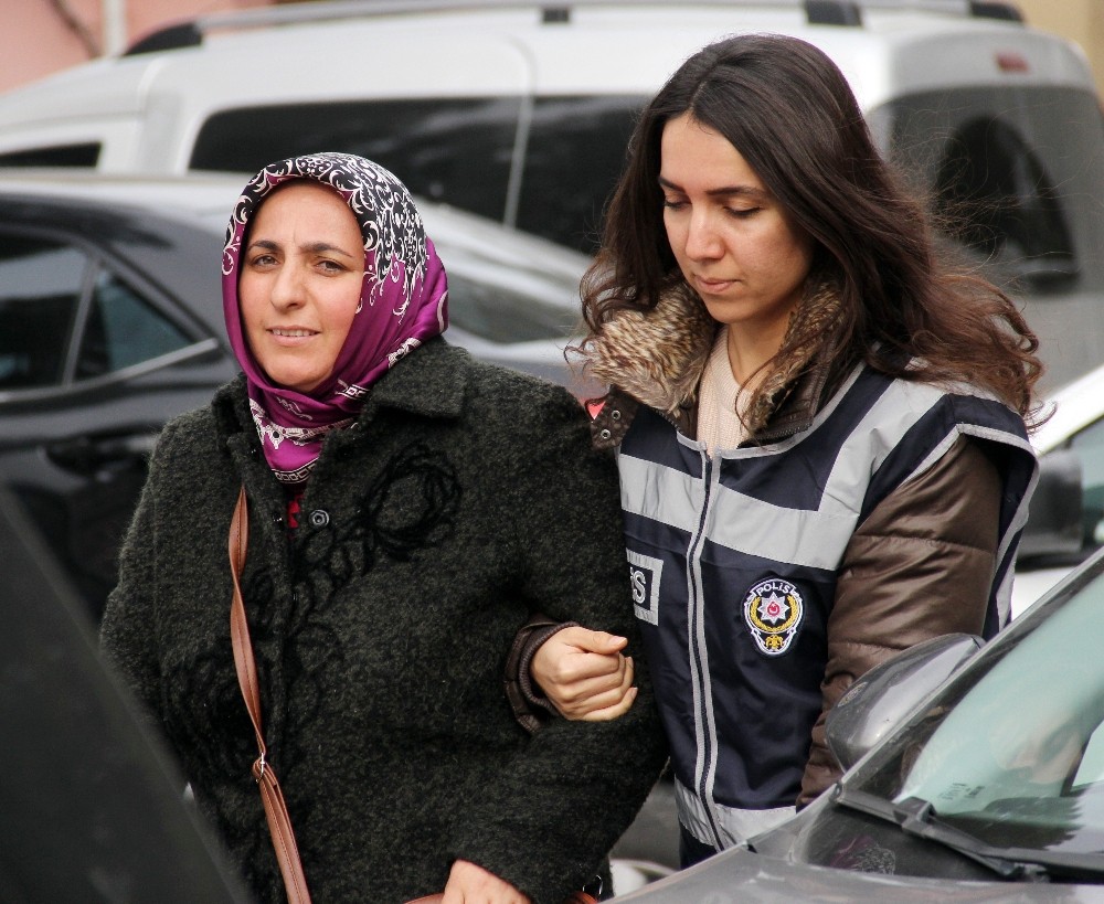 Polisin ’Bylock’ tespit ettiği öğretmen serbest bırakıldı