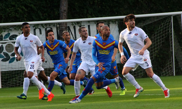 Adanaspor Göztepe ile berabere kaldı