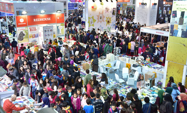 TÜYAP Çukurova 11. Kitap Fuarı ziyaretçi rekoruyla sona erdi