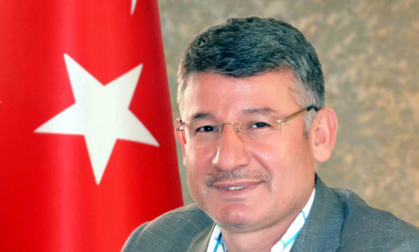 Yeni, 'Teşkilatlarımızla Birlikte Yol Yürümeye Devam Ediyoruz'