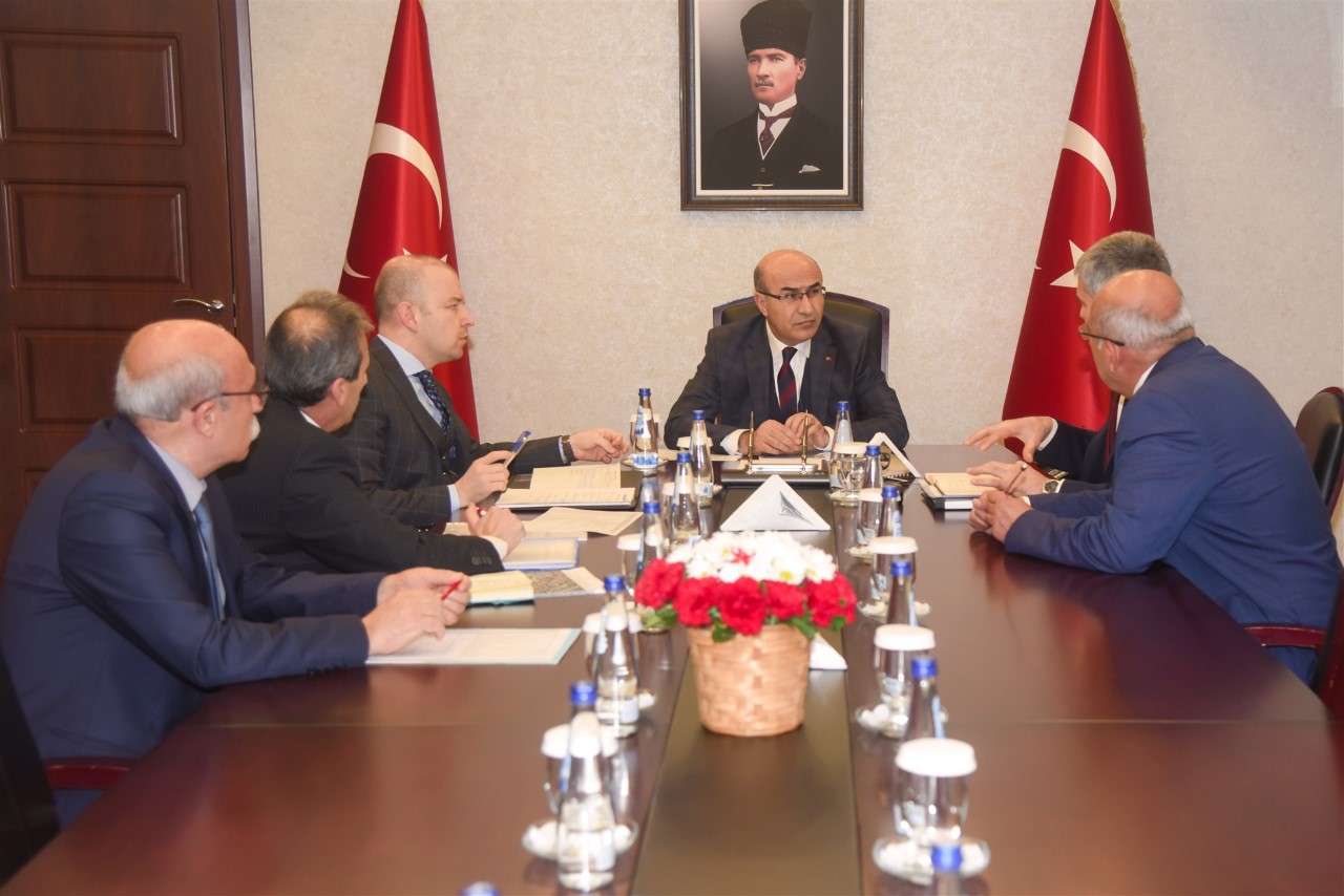 Okul yatırımları değerlendirildi
